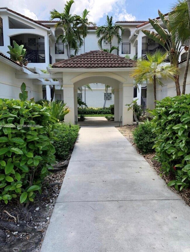 Photo - 3175 NE 184th St Unit 3302