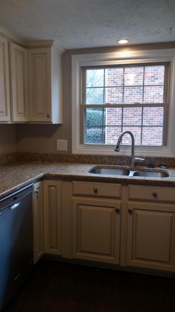 Photo - Beautifully Renovated Townhome at The Forest