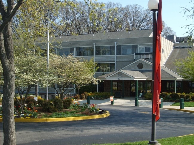 Photo - The Oaks at Four Corners-62+ Senior Community