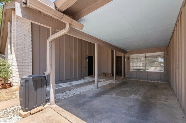 Photo - 9011 Quail Valley Dr Unit A