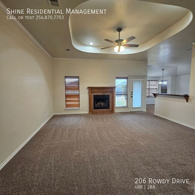 Photo - 206 Rowdy Dr