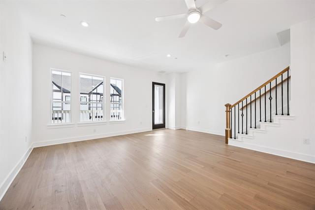 Photo - 266 Harris St