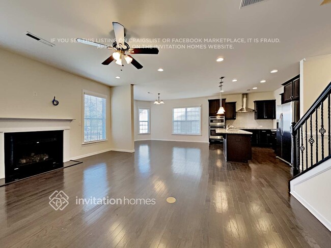 Photo - 10672 Sky Chase Ave NW