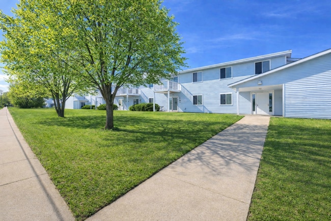 Photo - The Meadows (Amy Dr)