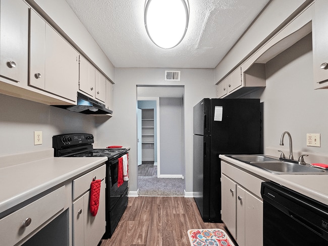 Photo - Olde Towne Village