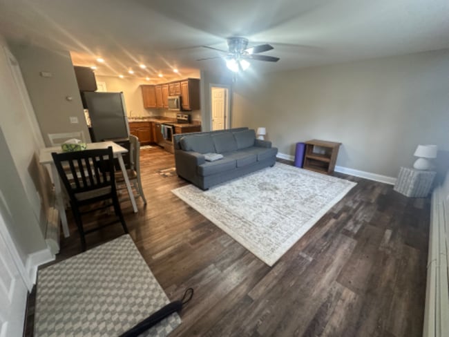 Photo - 49 Tappan St Unit 3