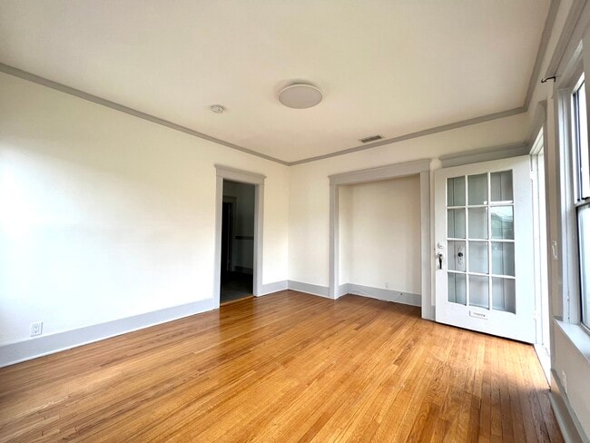 Photo - 1343 Portia St Unit 1343 Portia St