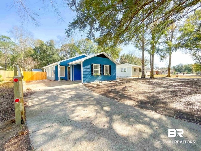 Photo - 6950 Viola Rd