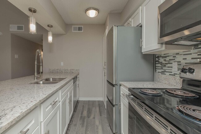 Photo - Foundation at Cityline