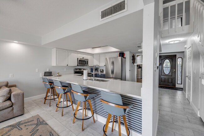 Photo - 129 Lagoon Ct