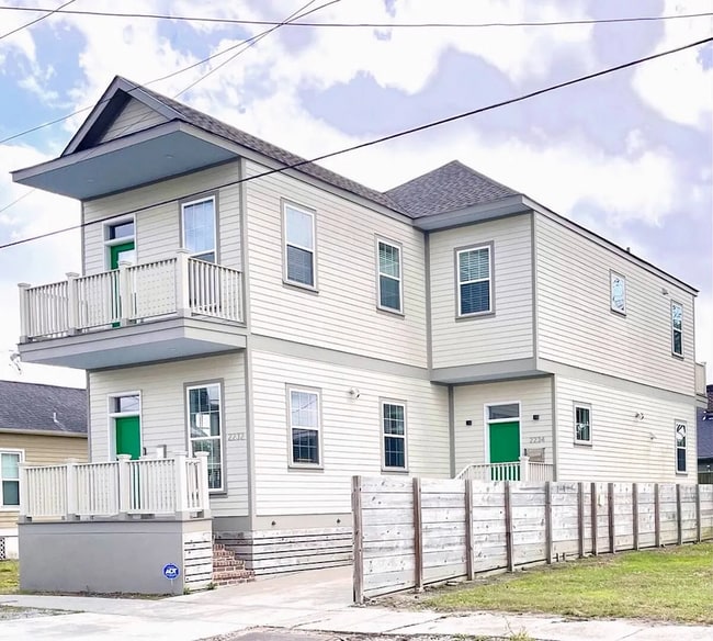 Photo - 2234 St Ann St.