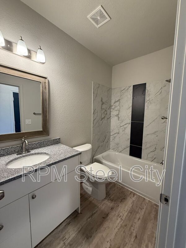 Photo - 278 W Harmony Dr