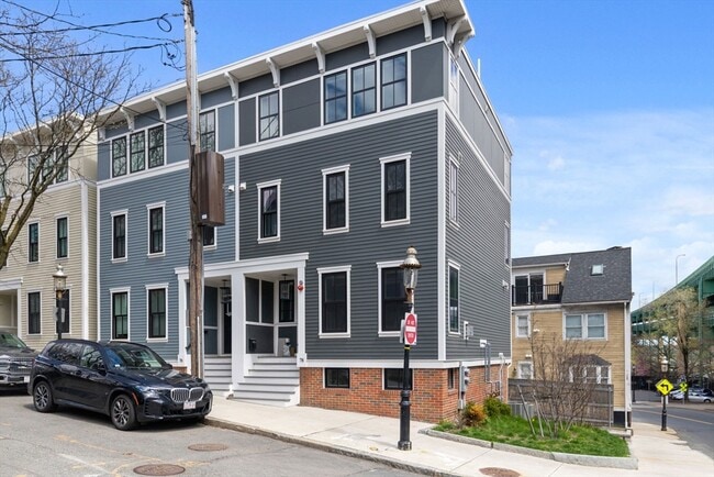 Building Photo - 78 Tremont St