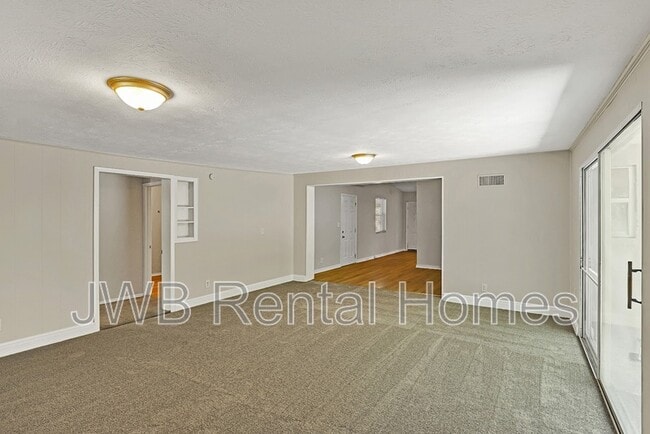 Photo - 1241 De Paul Dr