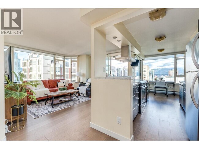 Photo - 888 Hamilton St Unité 2504