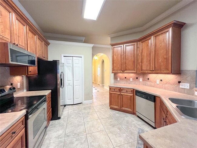 Photo - 9048 SW 76th Ave