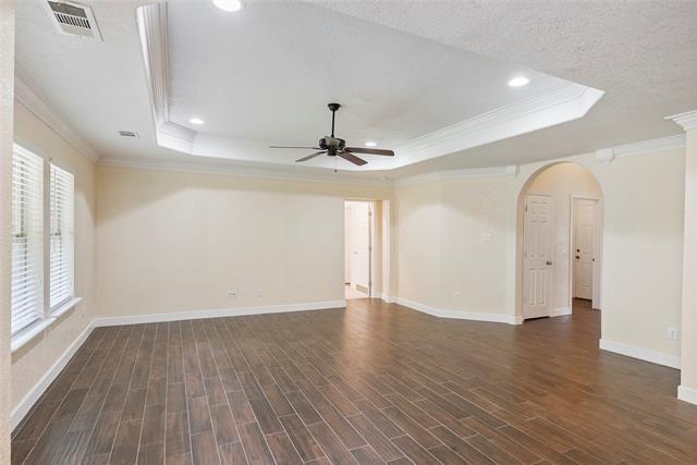 Photo - 750 S Valentine Dr