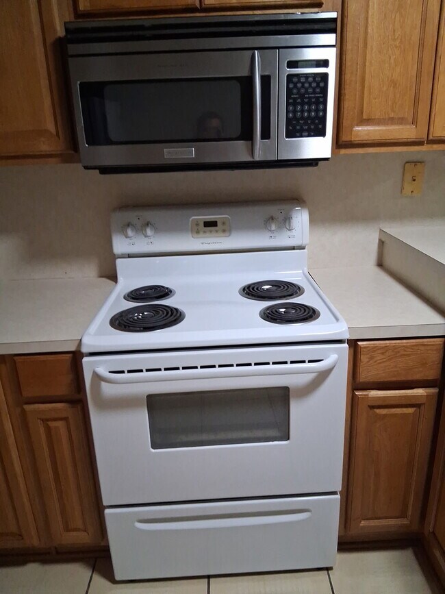 111 E Sandy Creek Dr Unidad 2