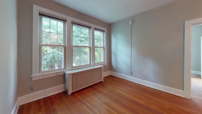 Photo - 3409 29th St NW