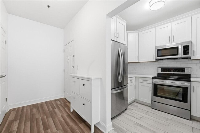 Photo - 318 54th St Unidad 1B