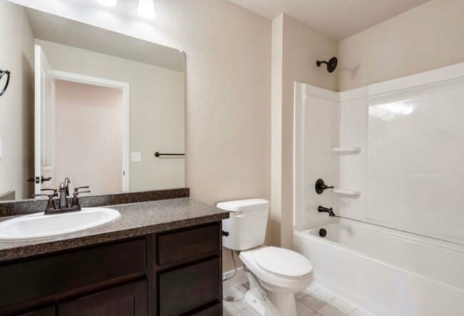 Photo - 6933 4th Street Rd Unidad 2