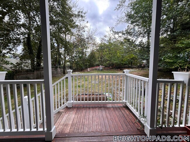 Photo - 10 Selkirk Rd Unidad 2