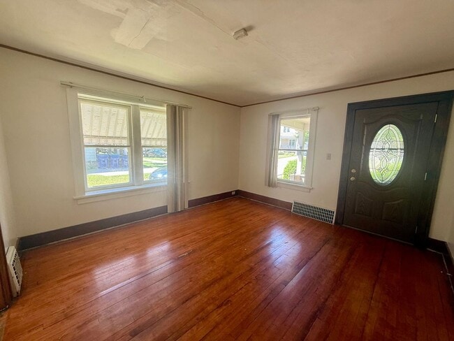 Photo - 3 Bed 1 Bath Single Family Home in Wausau