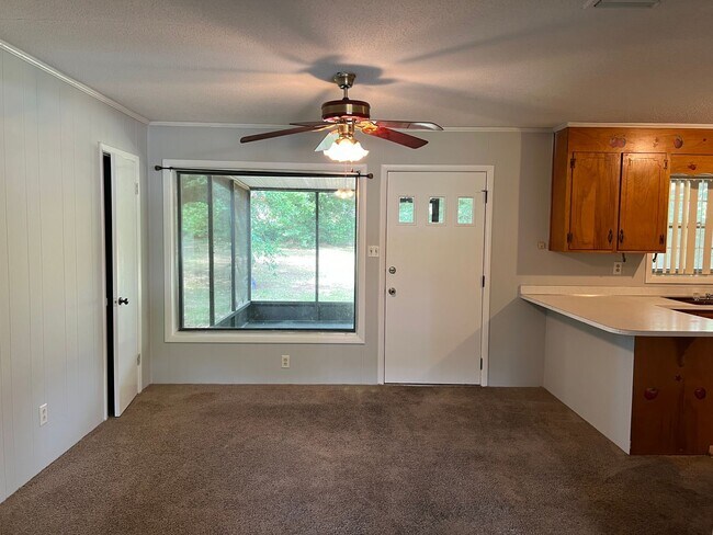 Photo - 205 Morgan- Available NOW