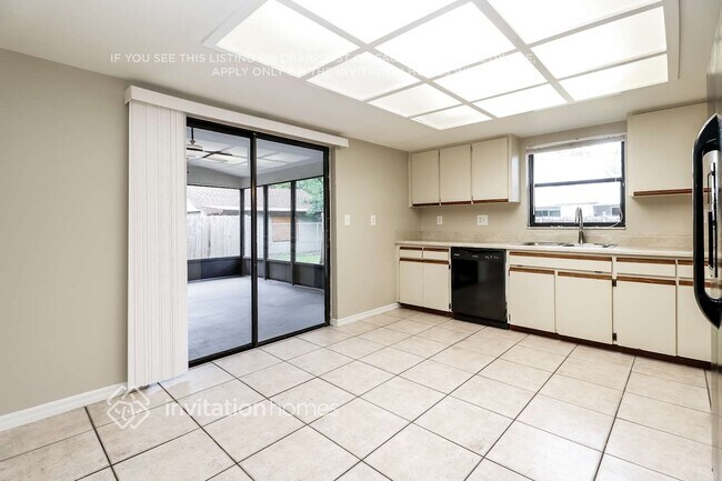 Photo - 13003 Madison Ave