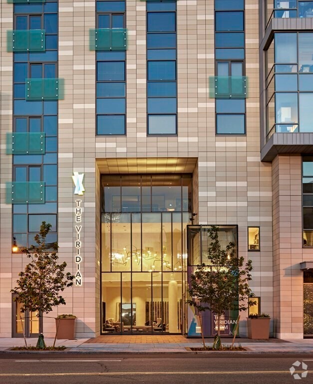 Building Photo - 1272 Boylston St Unit 2 Rental