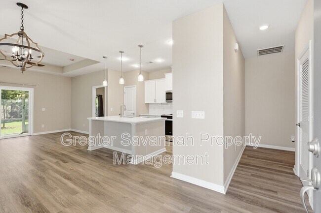 130 Danbury Ct
