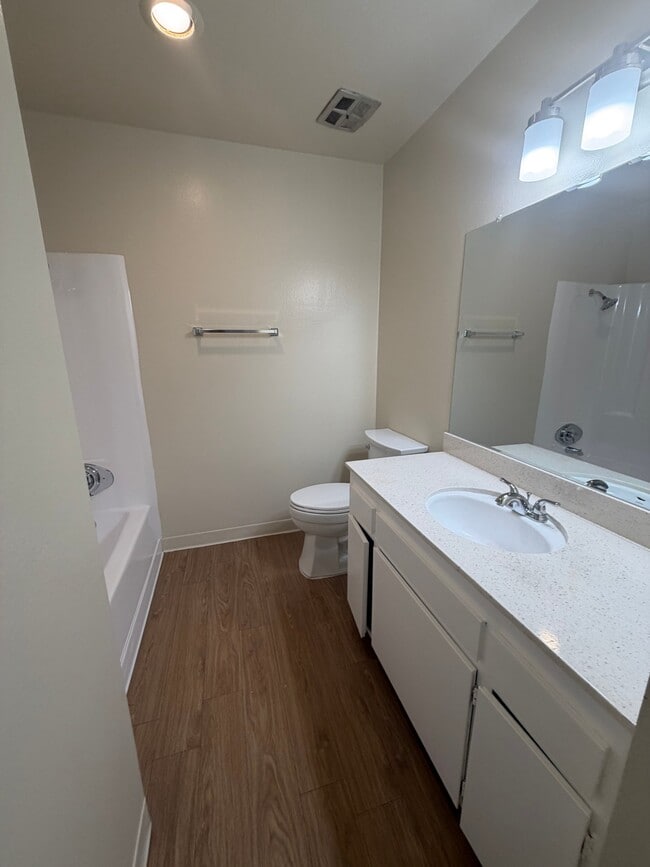 6412 Crescent Ave Unit 23