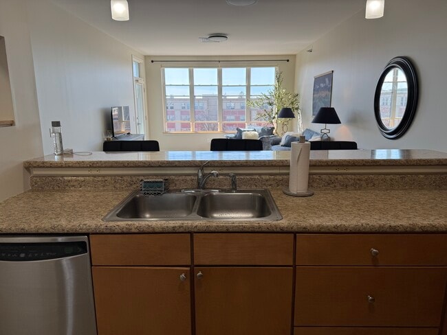 Photo - 410 Farrell St Unidad 413 Eastwood Commons