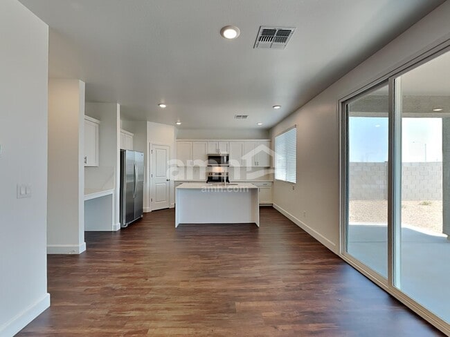 Photo - 17157 W Lawrence Ln