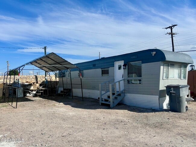 Building Photo - 8335 Roseway Dr