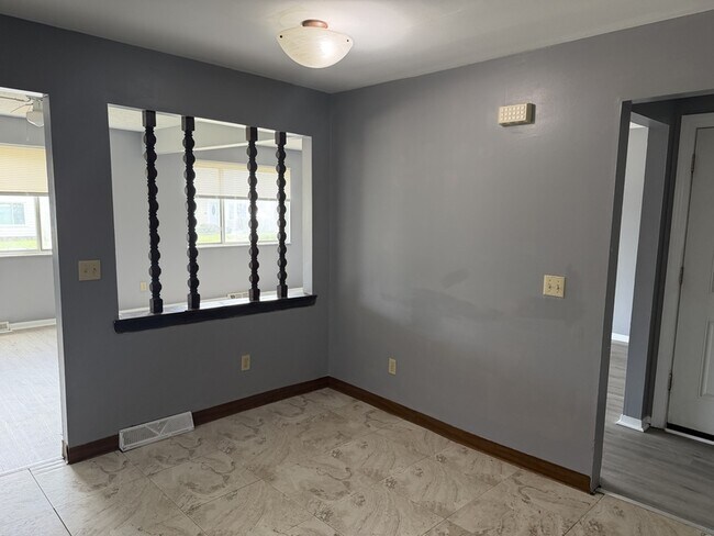 Photo - 11213 McCracken Rd