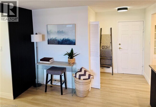 Photo - 640 West St Unité 908