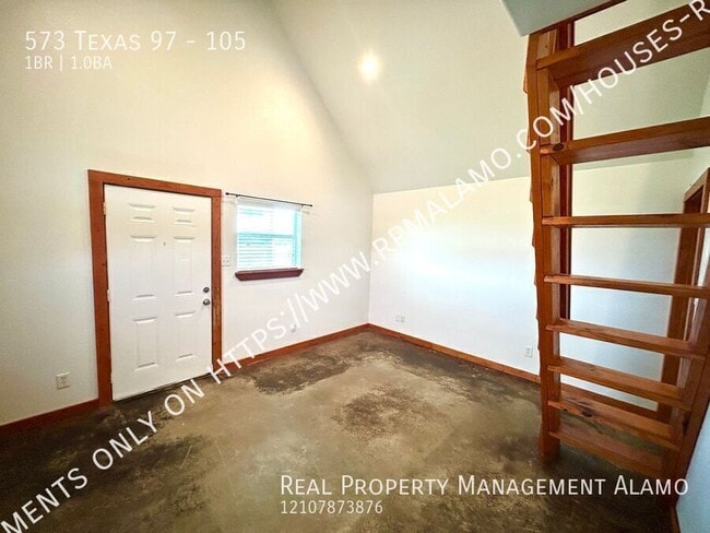 Photo - 573 TX-97 Unit 105