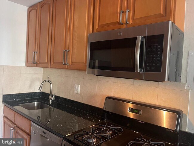 Photo - 1200 S Arlington Ridge Rd Unidad 607