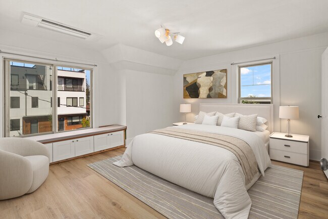 Photo - 6620 Carleton Ave S Unit Main