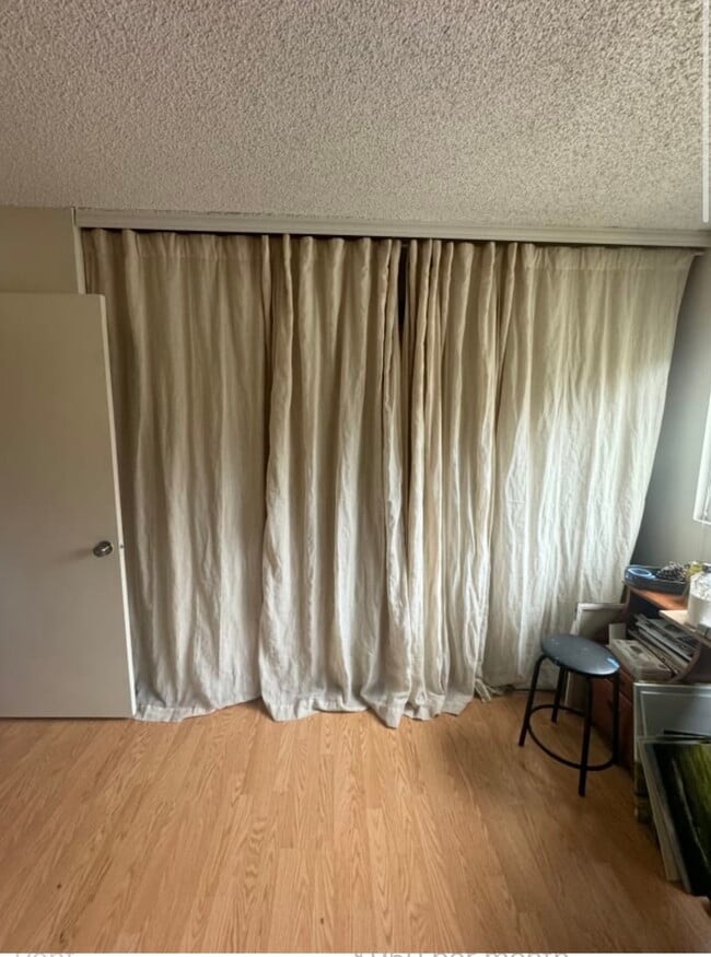 4454 Eastgate Mall Unit 8