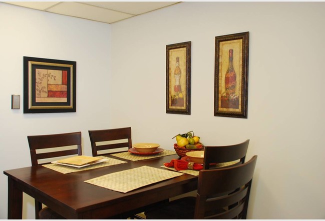 Building Photo - Woodstone Communities Rental