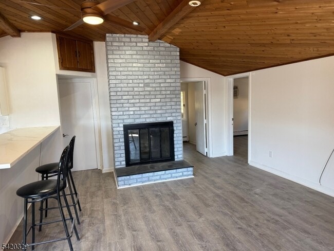 Photo - 9 MacDonald Rd