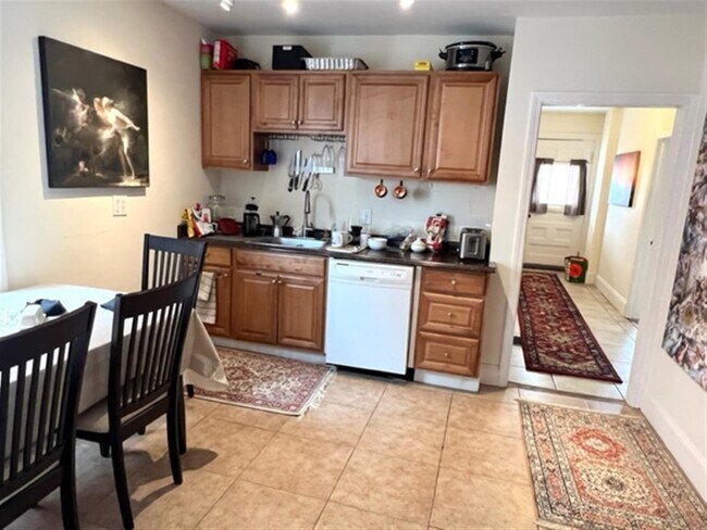 Photo - 128 Cedar St Unidad 2