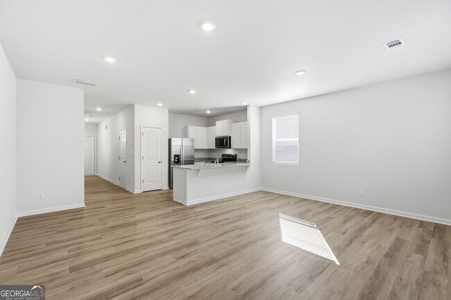 Photo - 5971 Skylar Dr