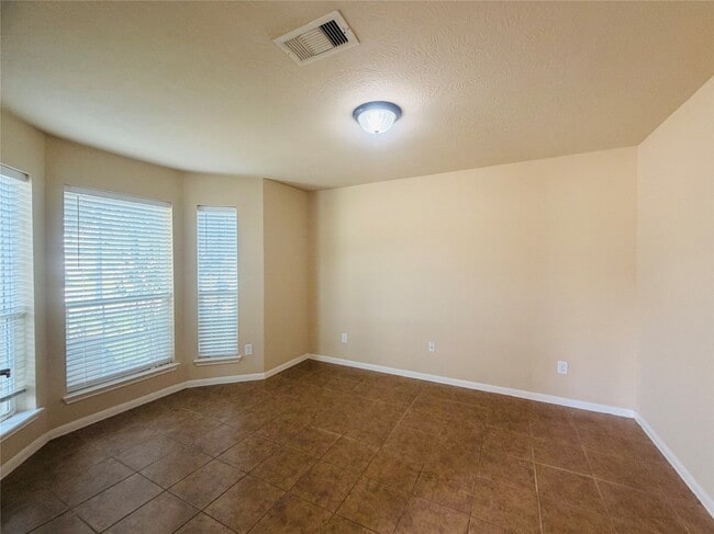 Photo - 246 Golden Grain Dr