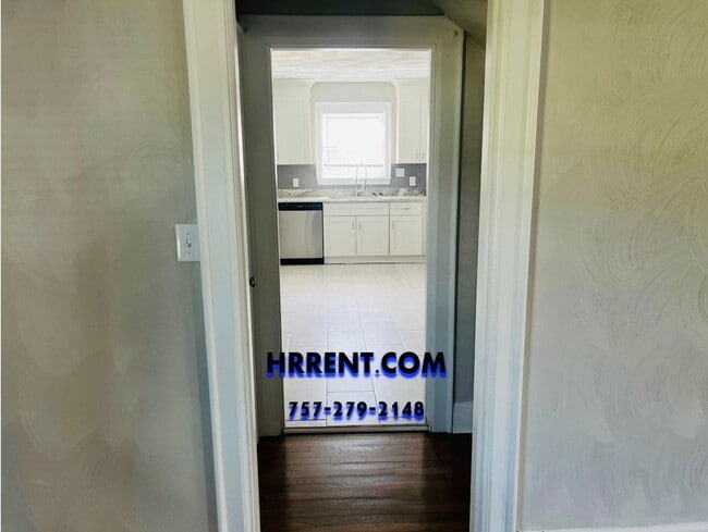 Photo - Newly Renovated 4 Bedroom 2 Bathroom 2 Story Home located in the Fairmount Park area of Norfolk!