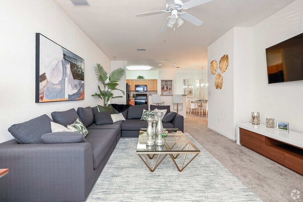 2 BD, 2 BA - 1154 SF - Living Room