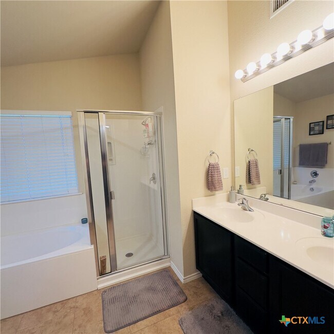 Photo - 1521 Starlight Dr