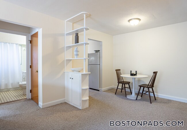 Photo - 1 Brattle Dr Unit 6